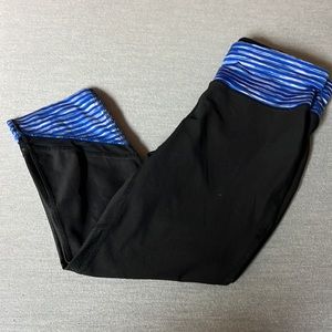 NWOT two pairs of Cropped Workout Leggings Xersion